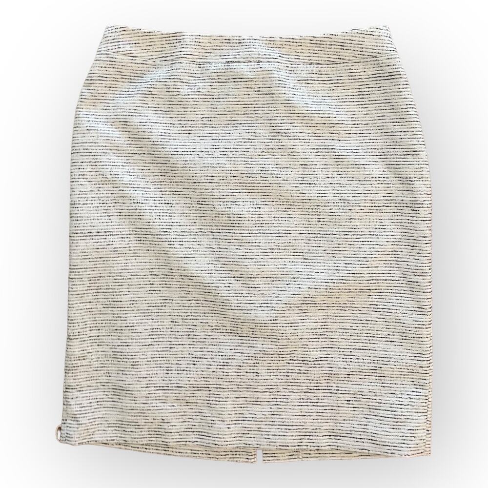 Unbranded White with Navy detail Tweed lined pencil skirt Size‎ 12